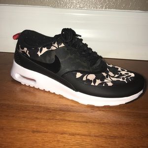 Limited Edition Nike Air Max Thea